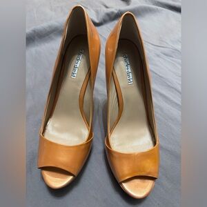 Charles David Patent Leather Platform Burnt Sienna Peep-Toe Heels Size 8.5